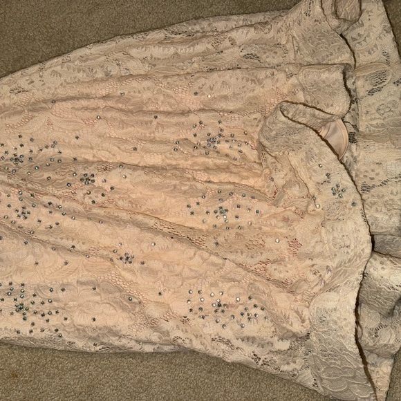 Elegant Cream Peach Lace Halter Dress - Picture 11 of 11